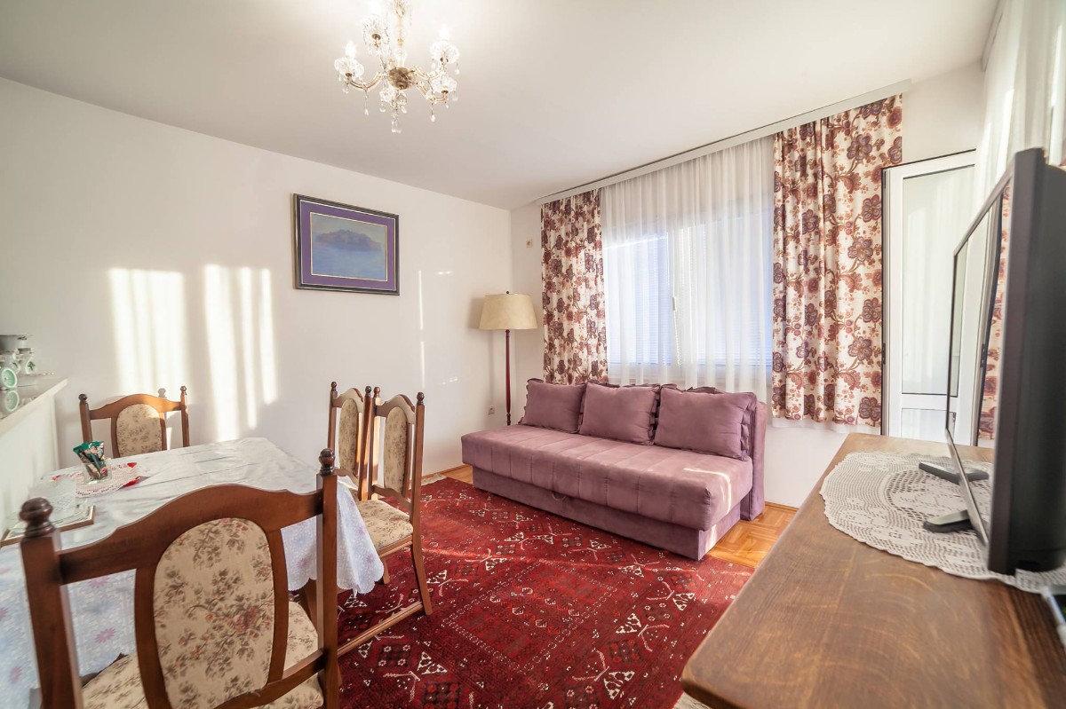 One-Bedroom Apartment of 50 m² in a Building with Clean Title, Sveti Stefan, Budva