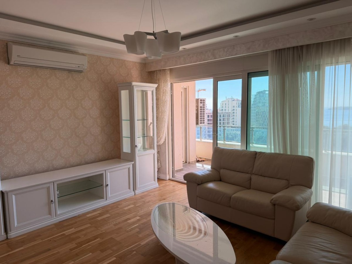 Three-Bedroom 115 m² Apartment with Two Bathrooms, 300 m from the Sea, Bečići, Budva