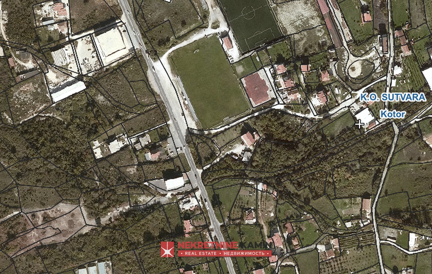 Urbanizovan plac za gradnju na 150 m od magistrale, Sutvara, Radanovići