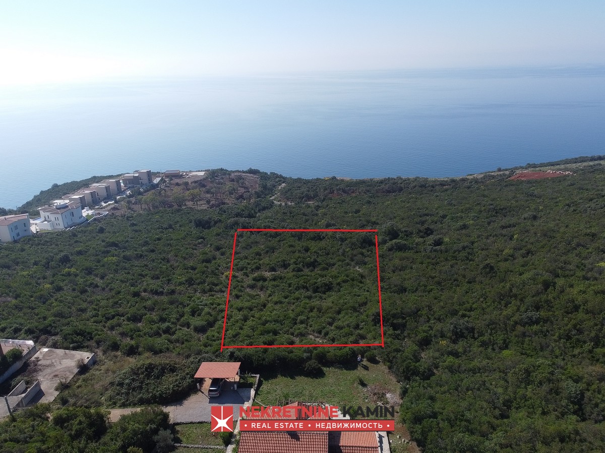 Spacious Urbanised Plot of 3010 m² with Wonderful Sea Views, Krimovica, Grbalj