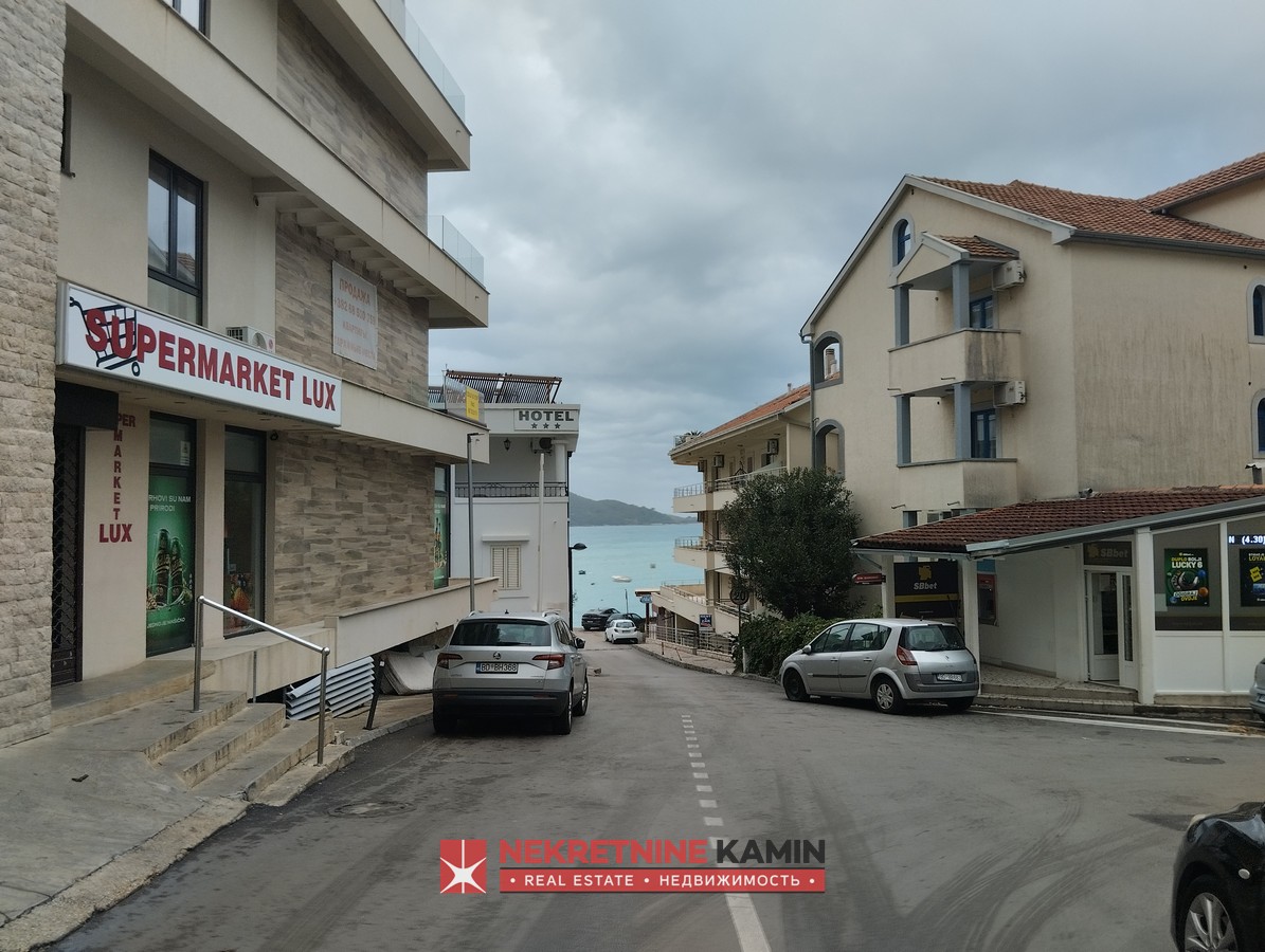 18 m² Studio Apartment 30 m from the Sea, Rafailovići, Budva