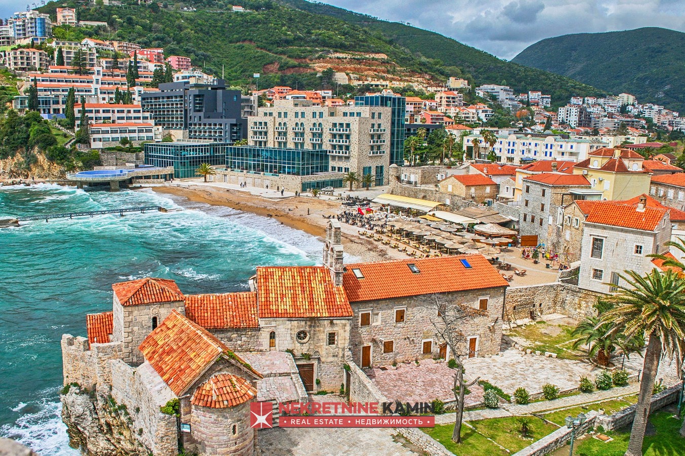 Apartment-Style House with Business Premises, Old Town, Budva