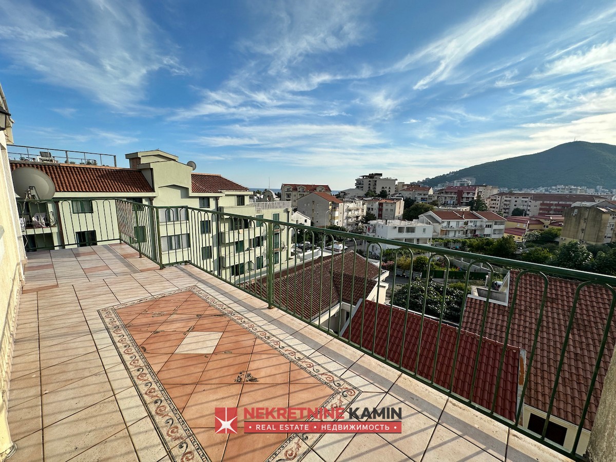 Two-Bedroom Apartment with Two Terraces on the Bypass, Budva