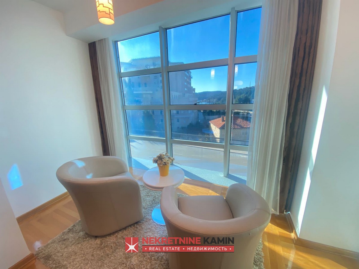 Furnished Two-Bedroom Apartment in a New Building, 50 m from the Sea, Bečići