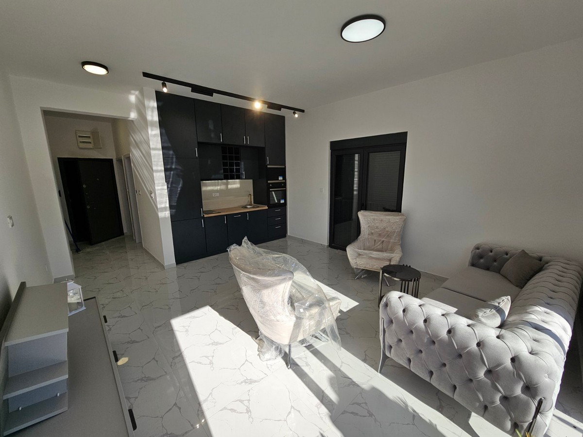 Brand-New One-Bedroom Apartment, 50 m from the Sea, Đenovići, Herceg Novi