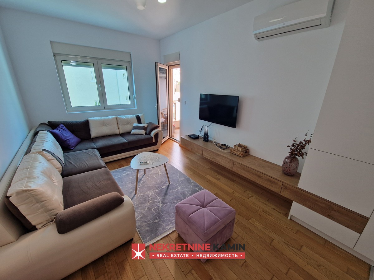 Modern One-Bedroom Apartment of 47 m², a Few Minutes' Walk from the Sea, Bečići, Budva
