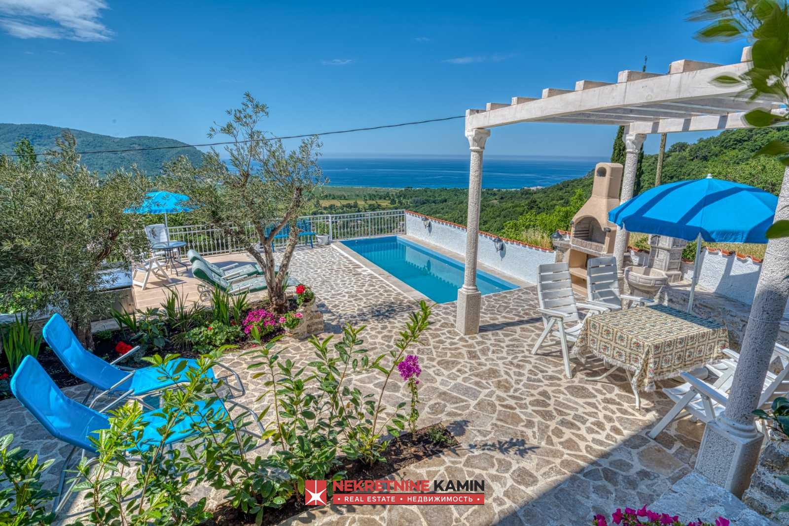 Two Stone Houses with Pool and Sea View, Buljarica, Budva