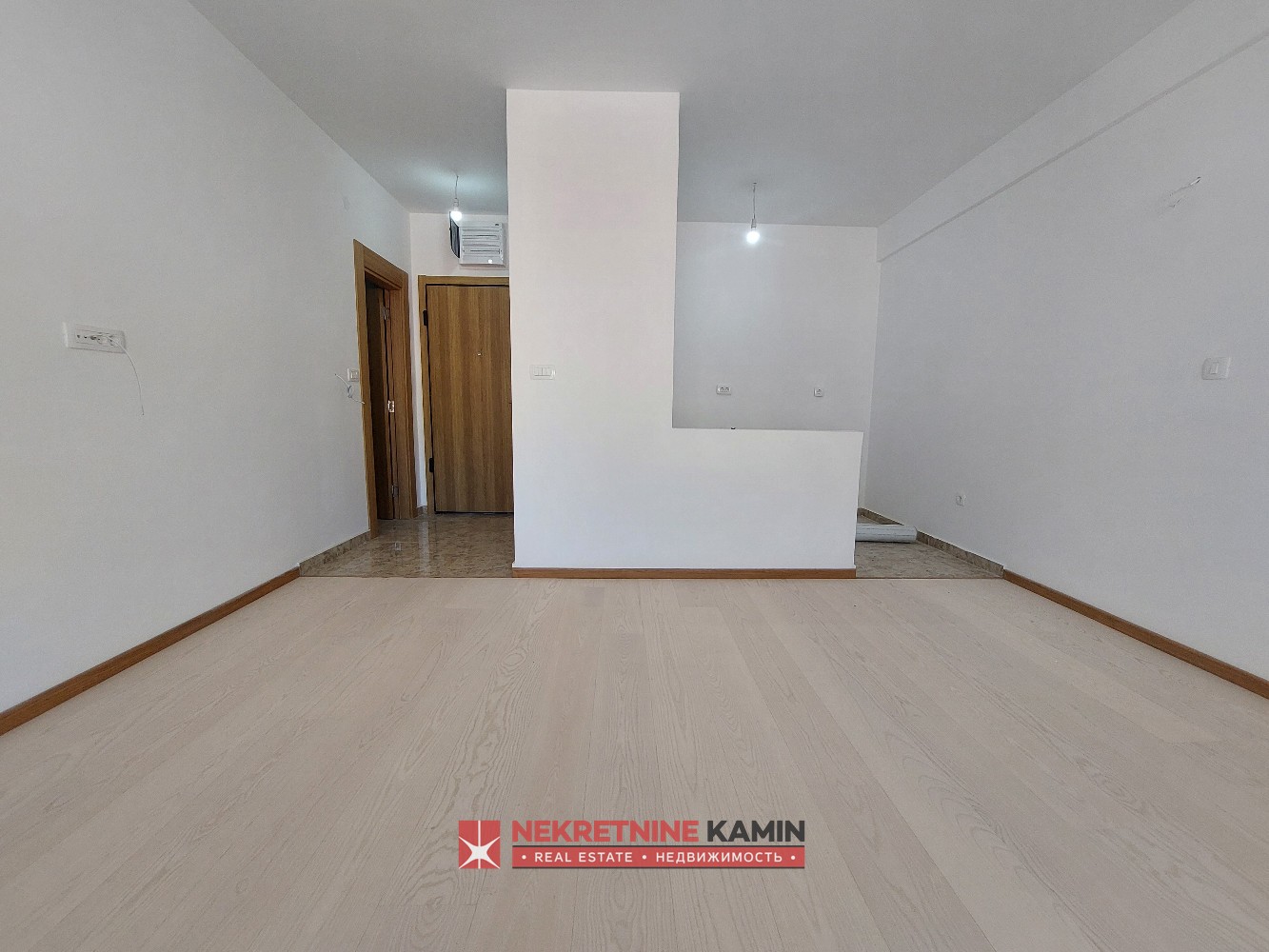 Three-Bedroom Apartment in a New Building near the Old School, Budva