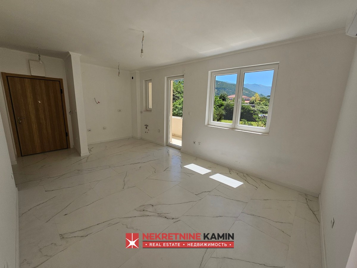 One-Bedroom Apartment with 66 m² Terrace and Parking Space, Golubovina, Budva