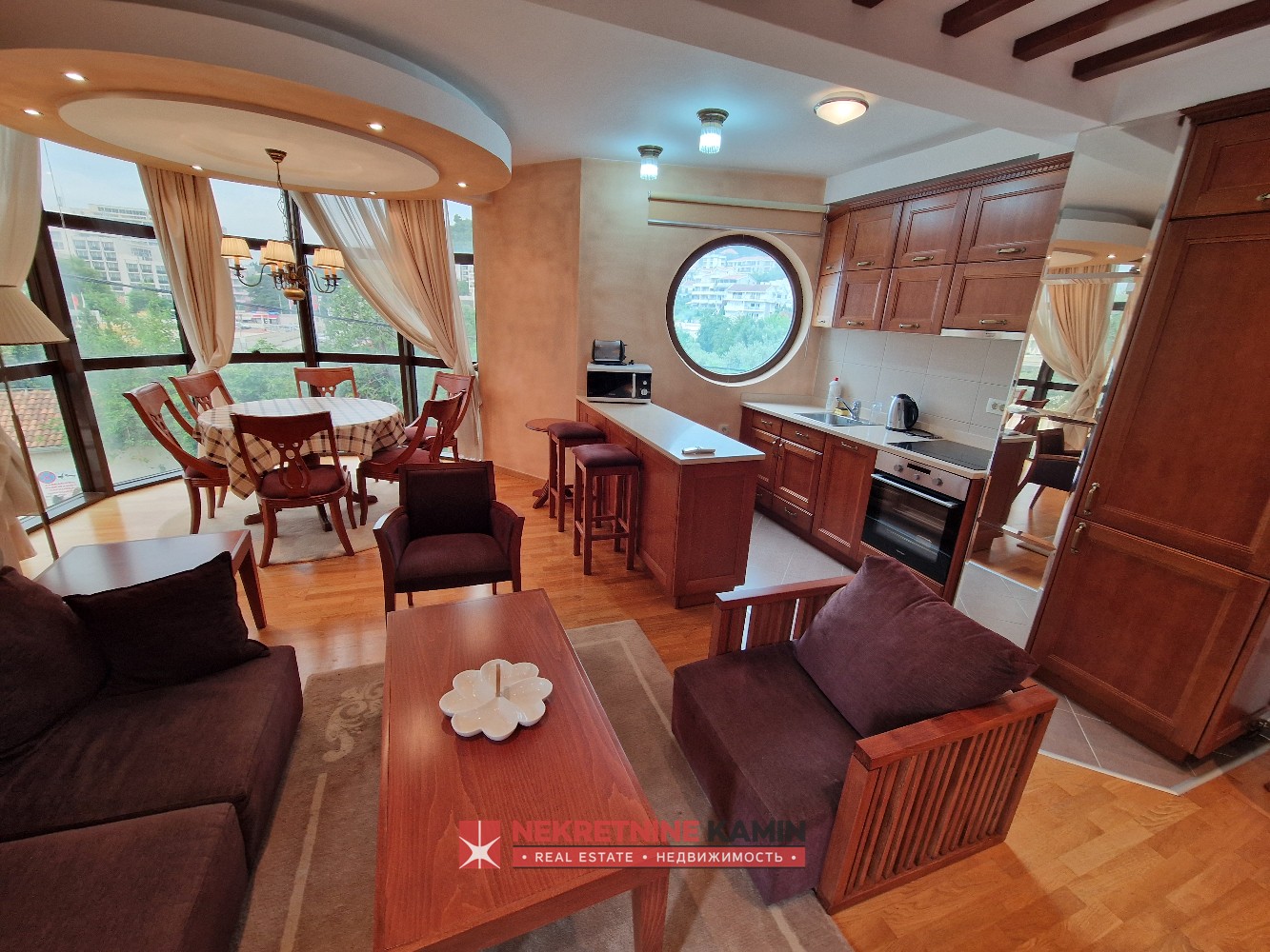 Three-Bedroom Apartment of 100 m², 200 m from the Sea, near the Mediteran Hotel, Bečići