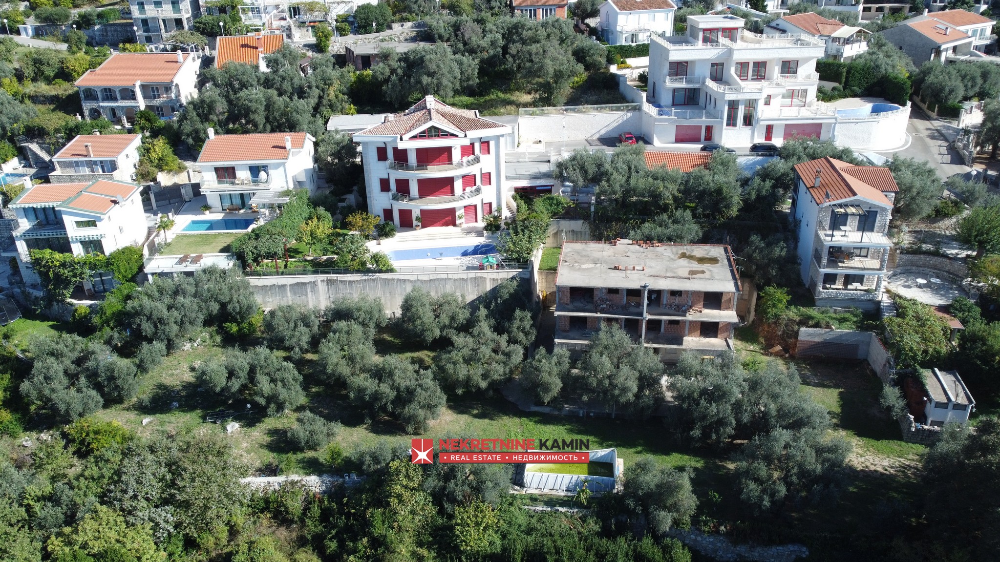 Unfinished House on a Large Plot with Sea View, Reževići