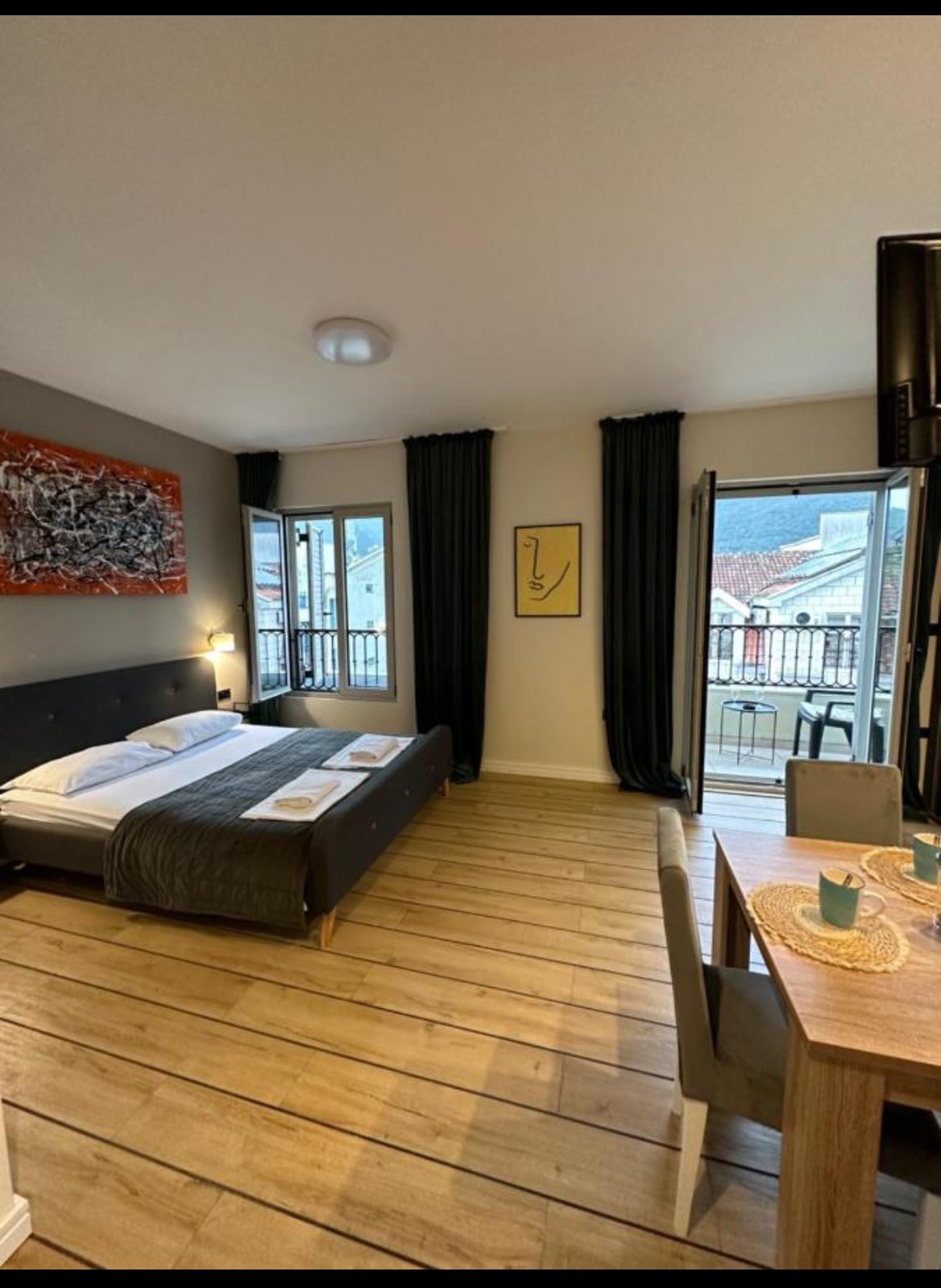 Studio Apartment of 33 m² with Great Rental Potential, Budva