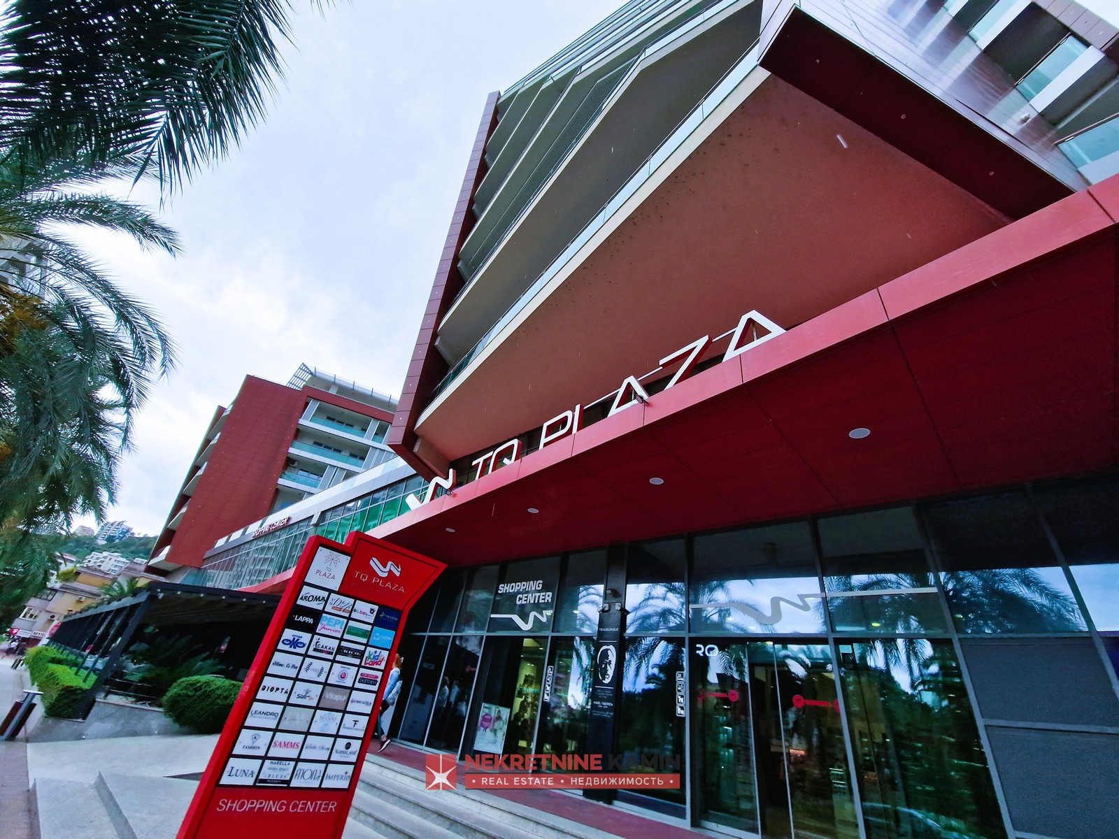 37 m² Commercial Space on the Second Floor, TQ Plaza, Budva City Centre
