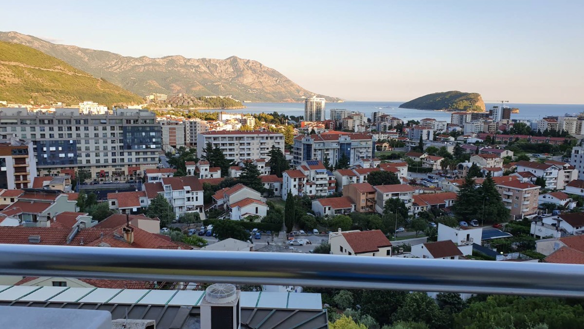 109 m² Duplex with City and Sea Views, Dubovica Lux, Budva